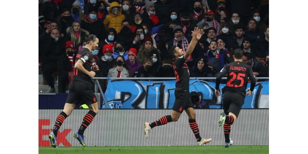 Il magico calciatore brasiliano realizza il miracolo del Milan